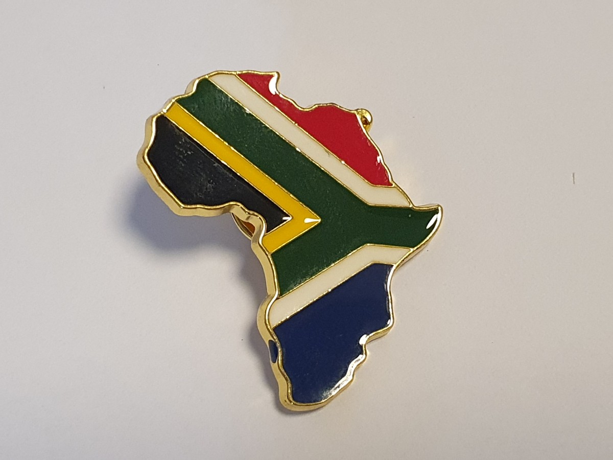 Front view of the 30 by 35 mm Africa-shaped South African flag enamel lapel pin